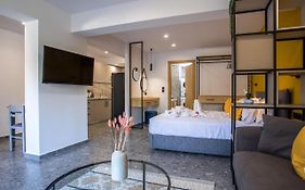 Gm Apartments-Rhodes Luxury Living